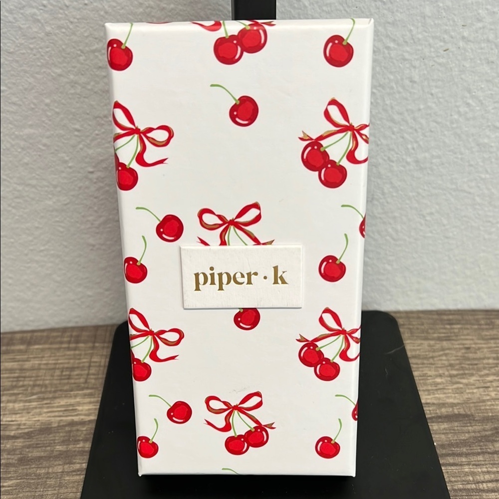 ✨Piper K | Red Heart ♥️ Bag Charm - Picture 4 of 5